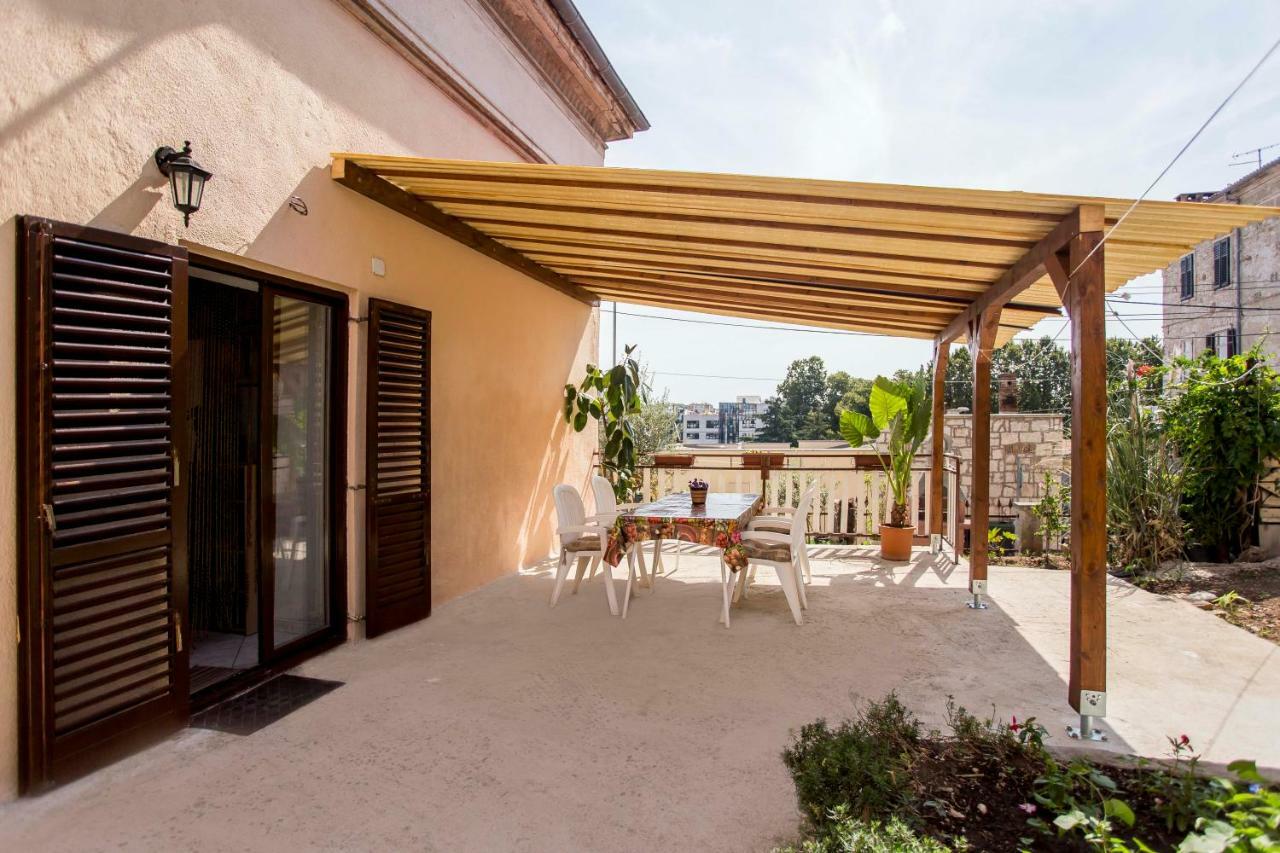 Emanuel Apartman PUY 외부 사진